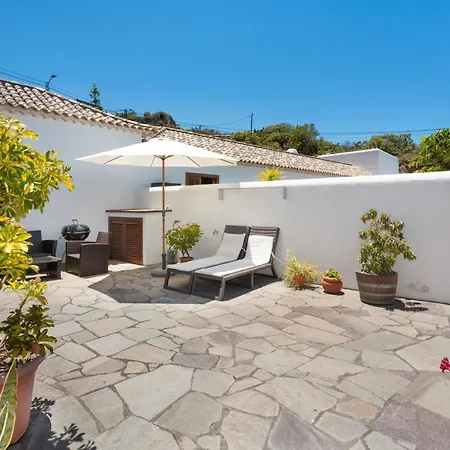 Volcan 18 Holiday home