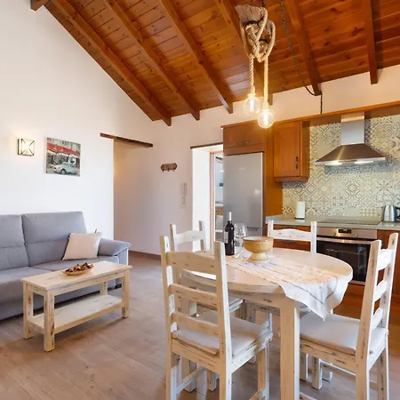 Volcan 18 Holiday home